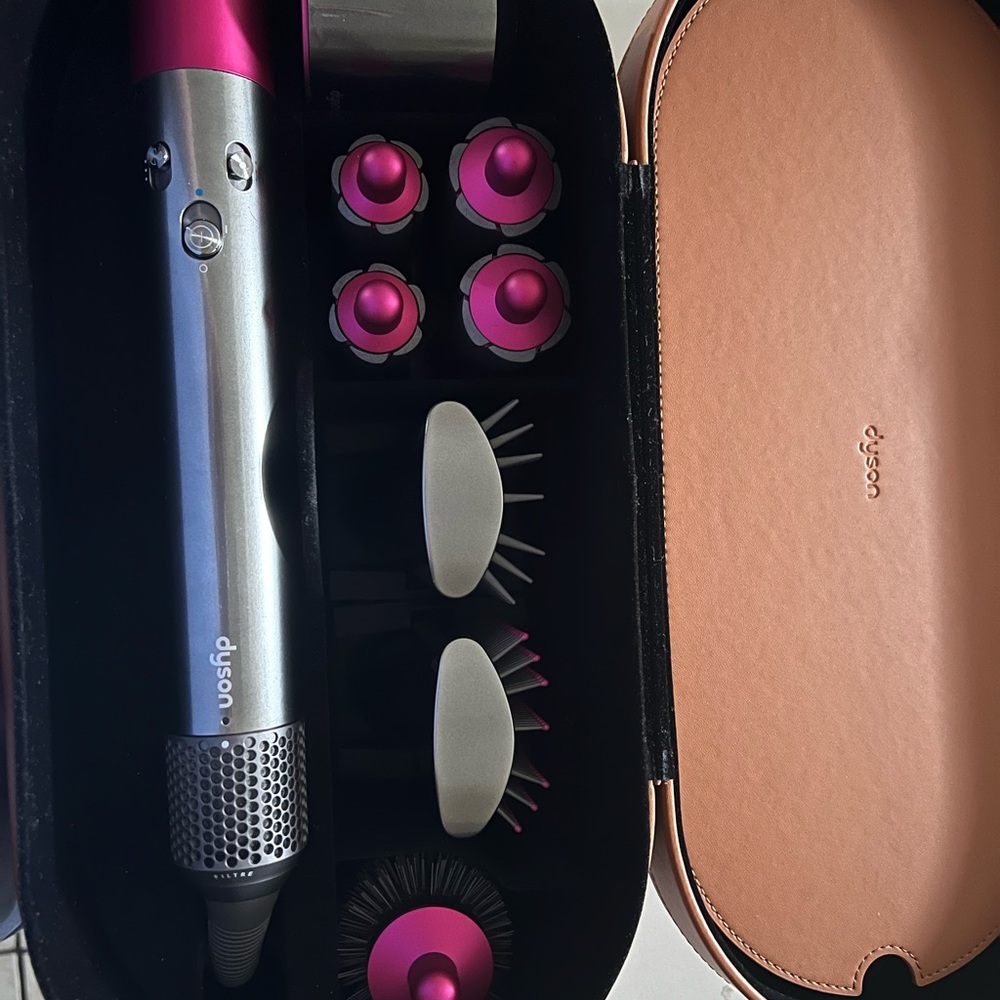 Dyson Airwrap complete set (Pink)